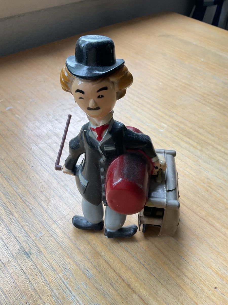Figuren: Charly Chaplin – Gebraucht aus Zürich von pathans