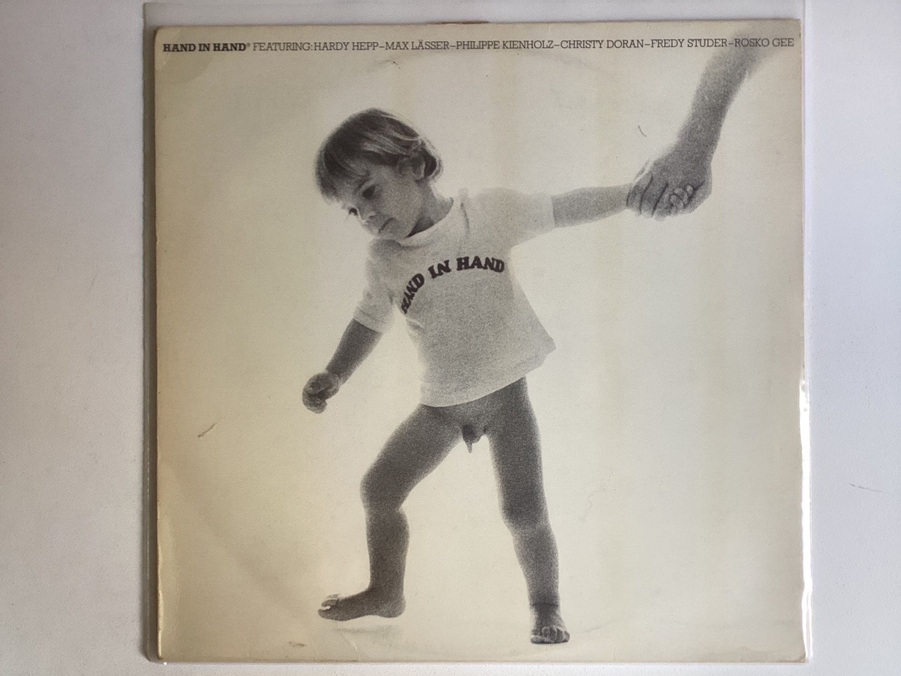 Dischi in vinile: Hand In Hand LP – Usato da Gutenswil venduto da Hamzian