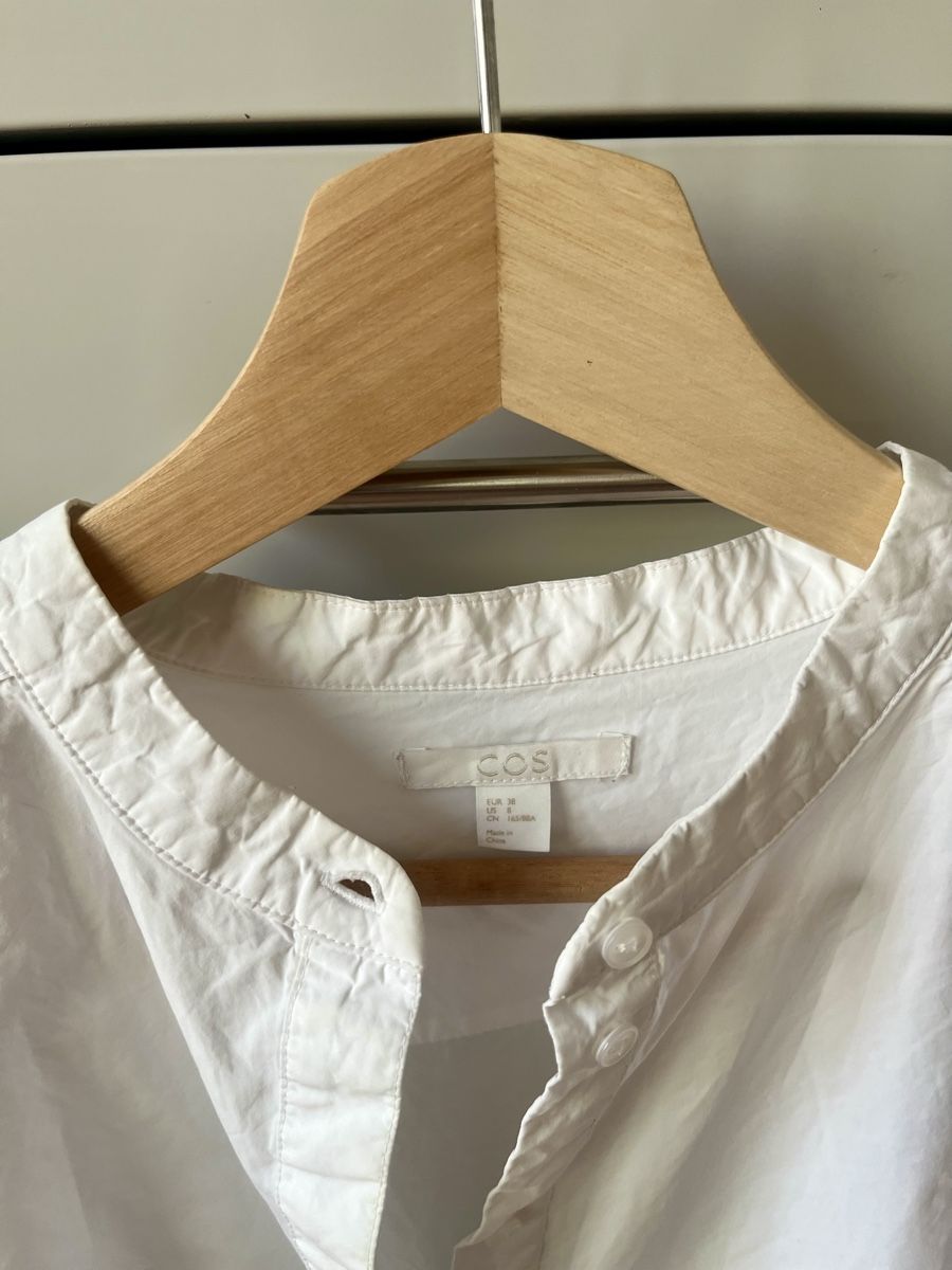 Camicette: Cos Bluse weiss Stehkragen – Nuovo (secondo la descrizione) da Basel venduto da truttmann 2