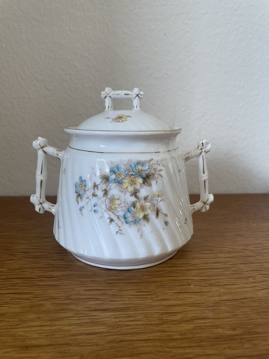Zuccheriere: Vintage Zuckerdose mit Deckel, Blumendesign – Usato da Dietlikon venduto da VintageStudioZurich 1