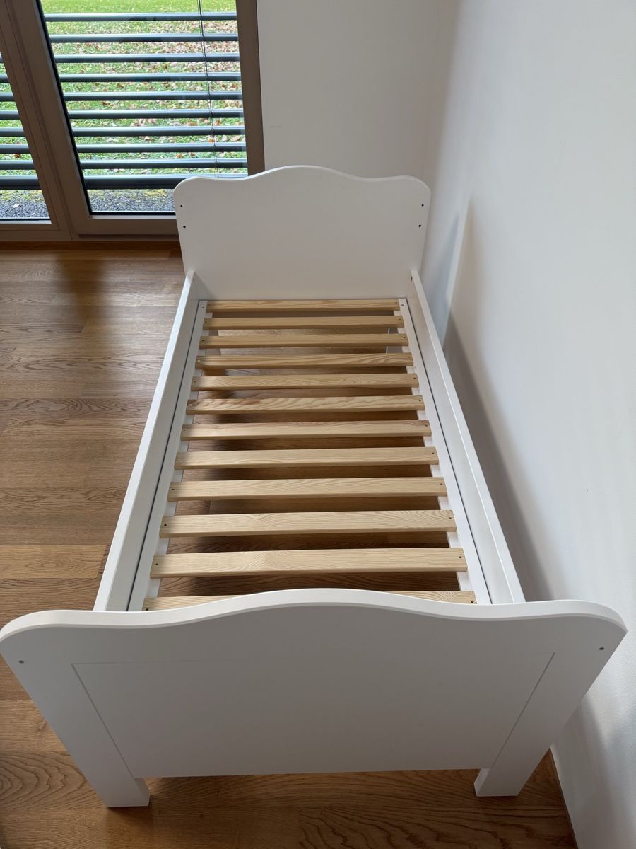 Armadi: Kinderzimmer Set, Kleiderschrank, Kommode & Bett – Usato da St. Gallen venduto da gat_kp29 6