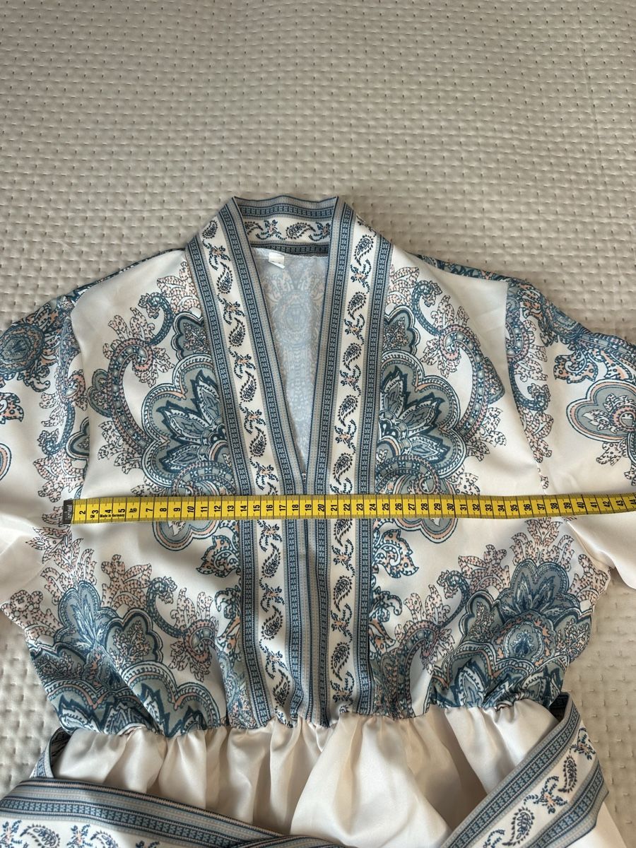 Robes: Wunderschön Kleid Gr M – D'occasion à Volketswil par Sina008 7