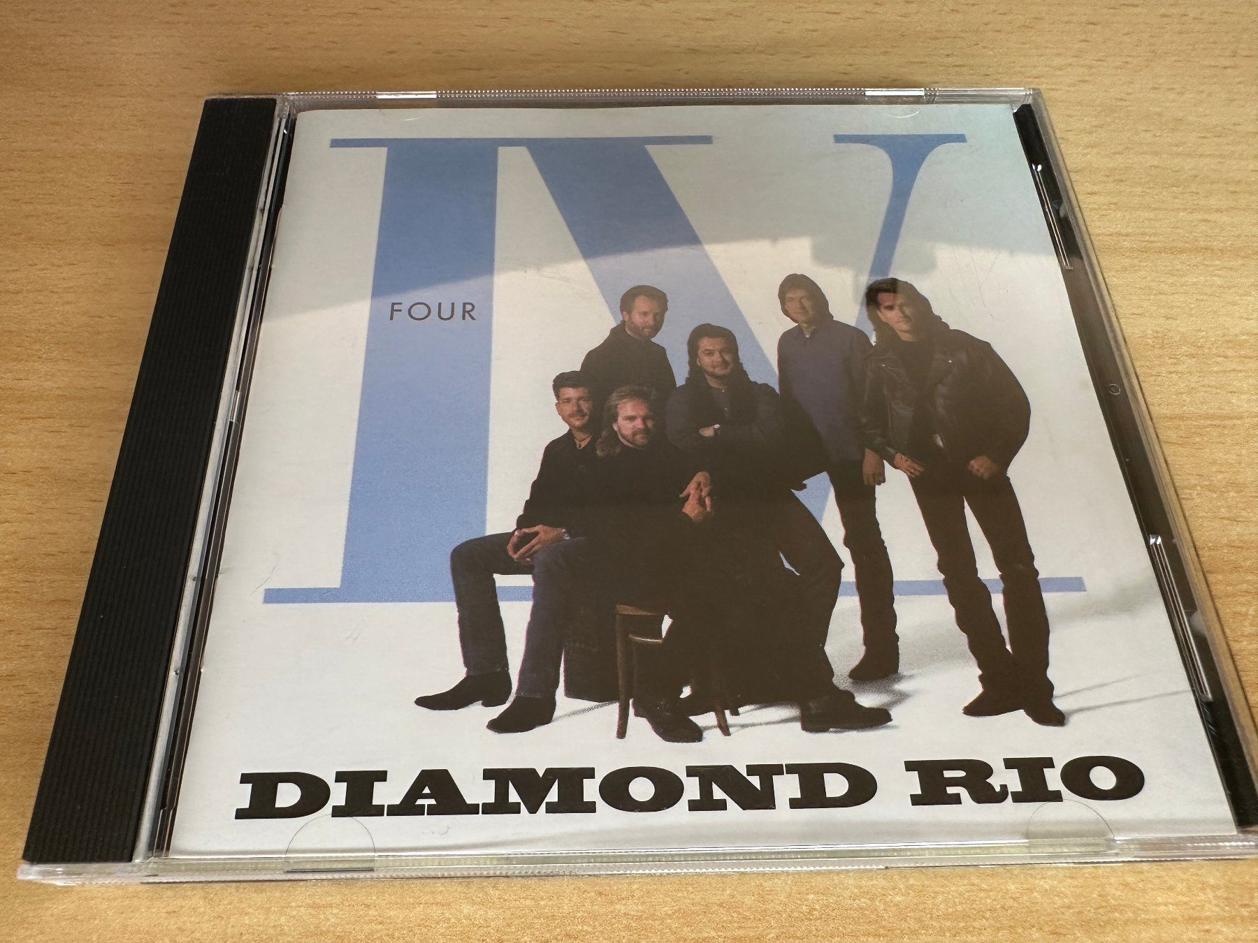 CD: Diamond Rio – IV (Four) – Usato da Rikon im Tösstal venduto da Alpenmutz