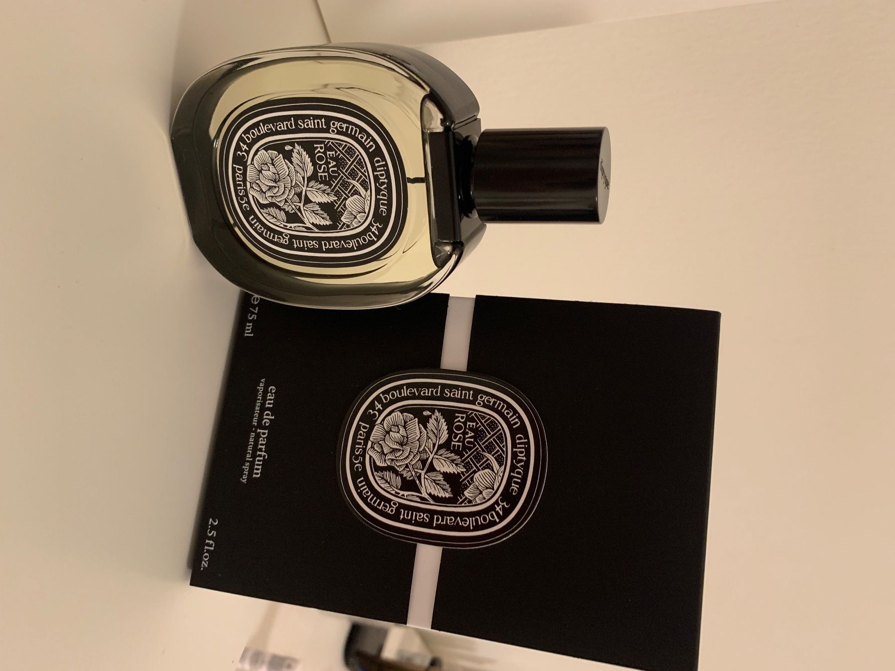 Diptyque Parfums & Eau de Toilette: Eau rose Diptyque – D'occasion à Zürich par kch_9m6c