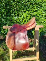 Cobra; Springsattel / Sattel in Cognac mit Sitzfl. 17.5 Zoll