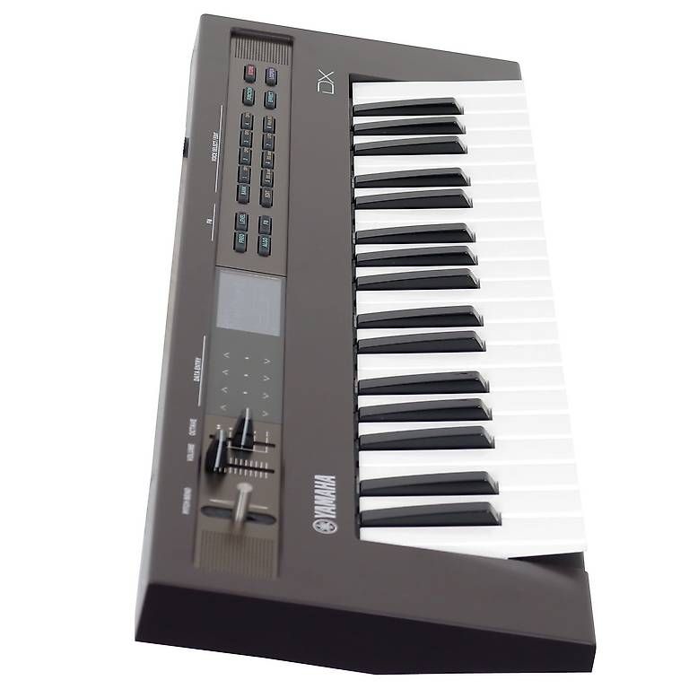 Yamaha Strumenti musicali: Yamaha Reface DX Synthesizer – Usato da Münsingen venduto da tmn.l 2