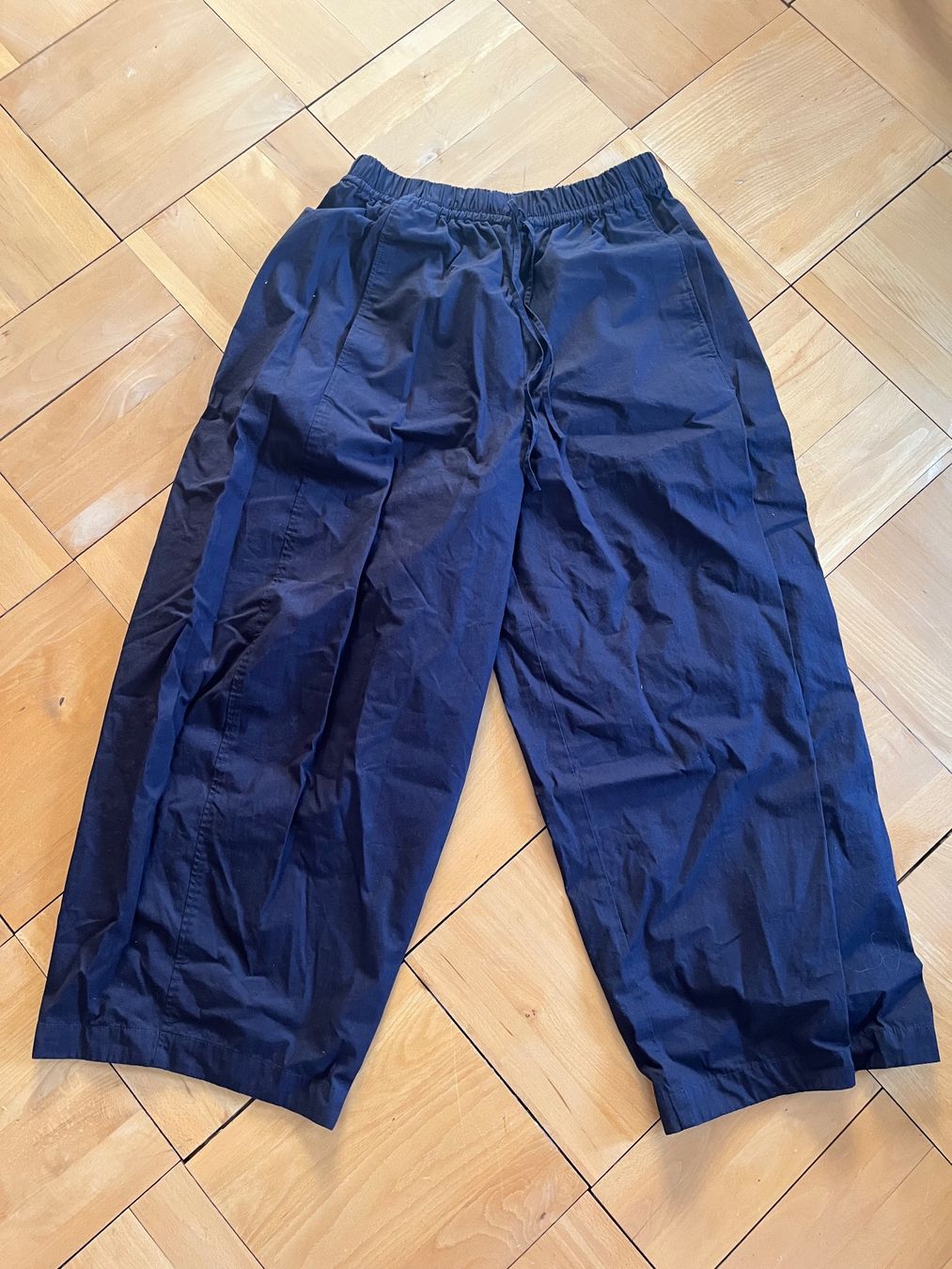 Cos Pantalons: Cos Barrel pants – D'occasion à Bern par marinouzien 5