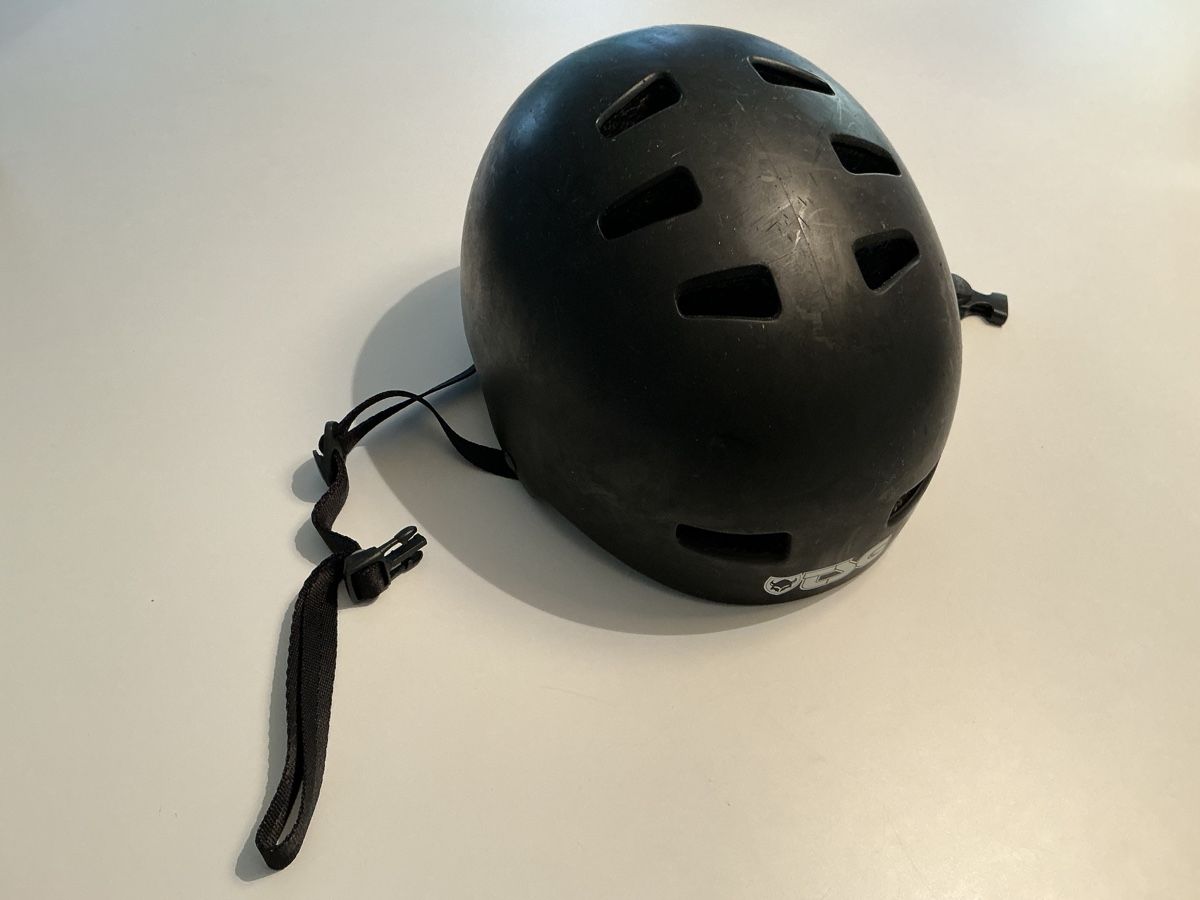 Caschi: Velohelm, TSG, S/M 54-56cm – Usato da Stäfa venduto da ten_9rrs