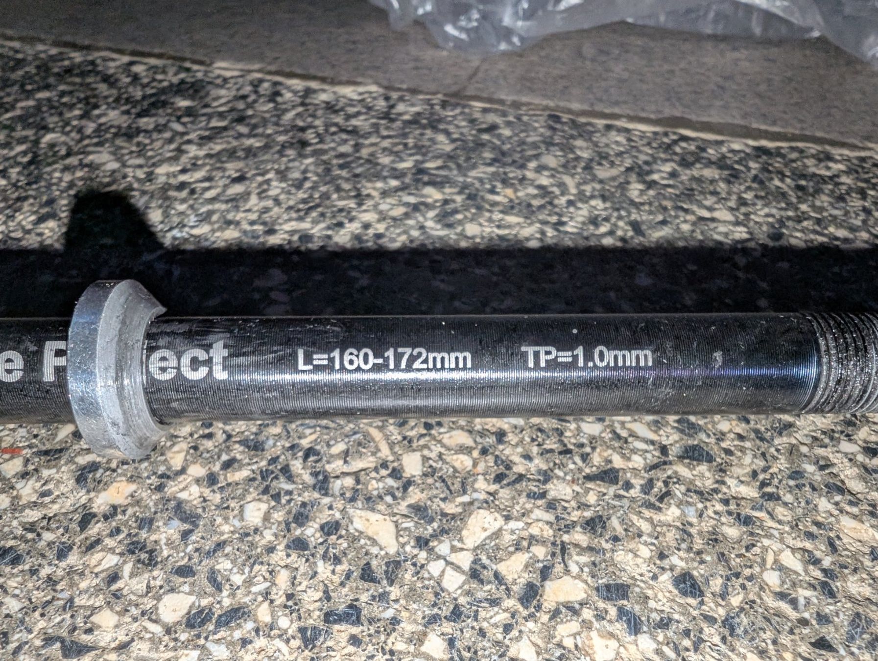 Pezzi di ricambio: Follow Me Tandemstange inkl. Steckachsenadapter – Usato da Liestal venduto da Gvogt 4