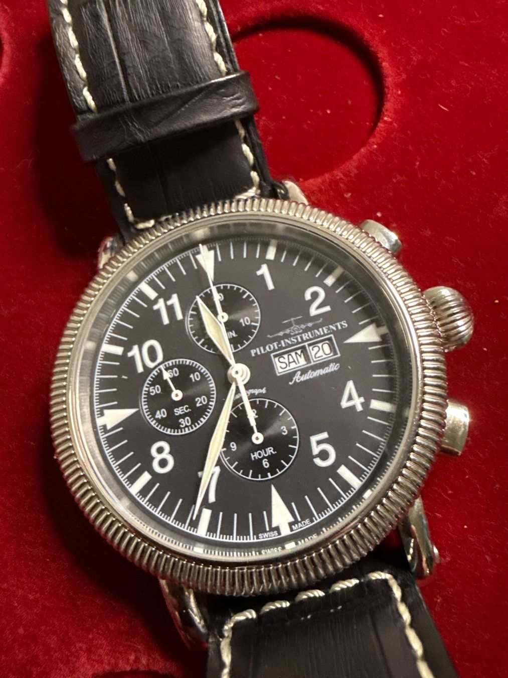 Montres: Pilot Instruments Chronograph 48 mm Gepflegt – D'occasion à Pfeffingen par Allhandelklgwatches