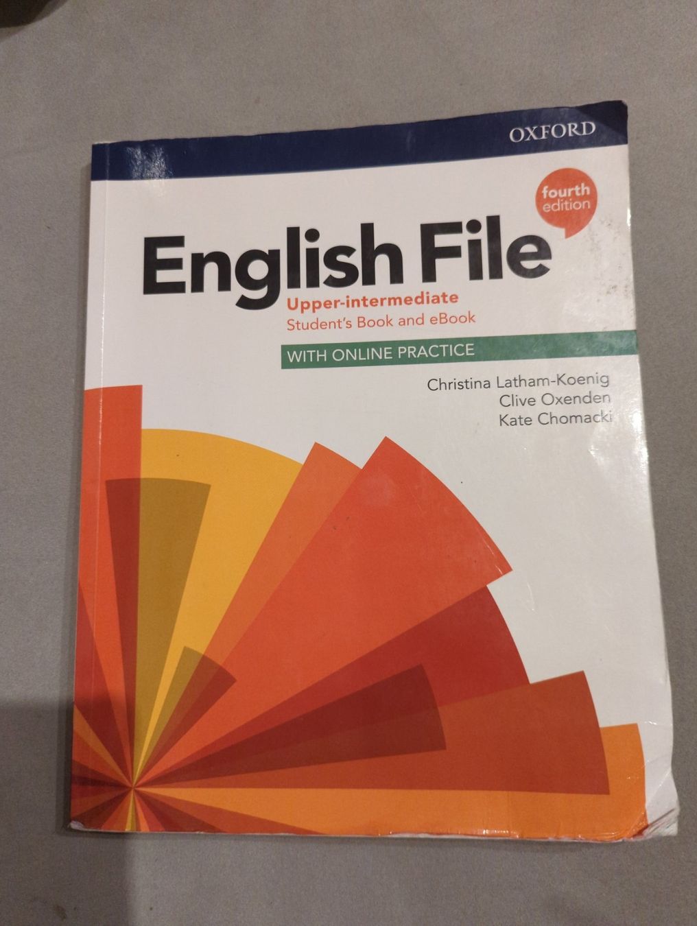Libri: English File Upper Intermediate – Usato da Dierikon venduto da Jolie
