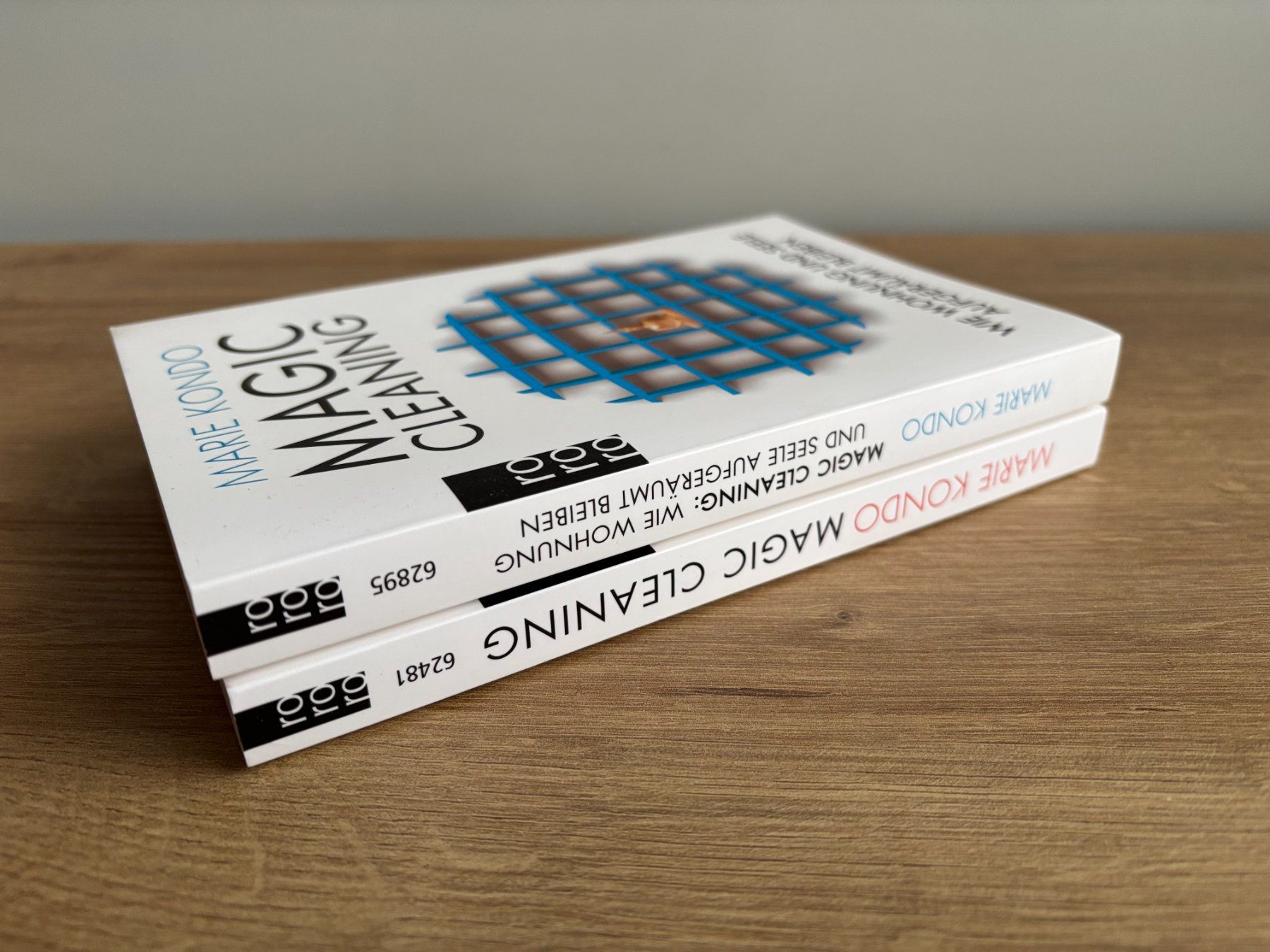 Libri: Marie Kondo - Magic Cleaning, 2 Bücher - NEU – Nuovo e nell'imballaggio originale da Bern venduto da lolapennt 1