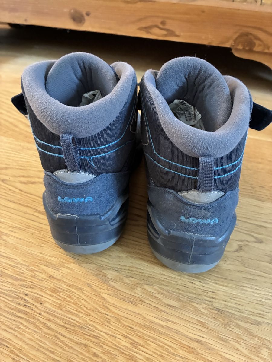 Columbia Schuhe für Jungen: 2 Paar Winterschuhe Gr 37 – Gebraucht aus Luzern von lkpr 6