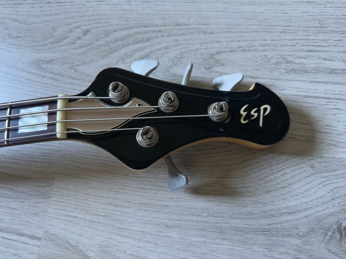 Esp Musikinstrumente: ESP Stream Bass – Gebraucht aus Recherswil von Geruempel 1