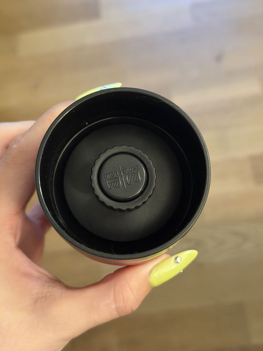 Trinkflaschen & Thermosflaschen: Scuderia Ferrari Thermosflasche – Neu (gemäss Beschreibung) aus Bern von Natacha1997 1
