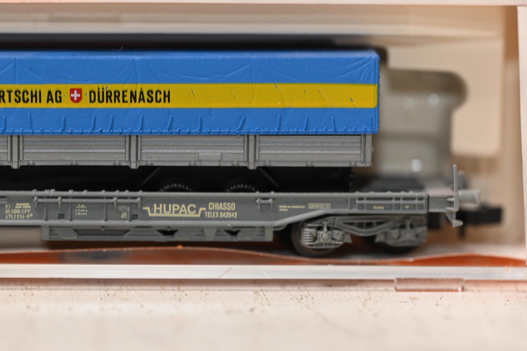 Roco Modellini di ferrovie: Waggon HUPAC Bertschi AG Roco Spur N – Usato da Laupen ZH venduto da Zmoewe 2