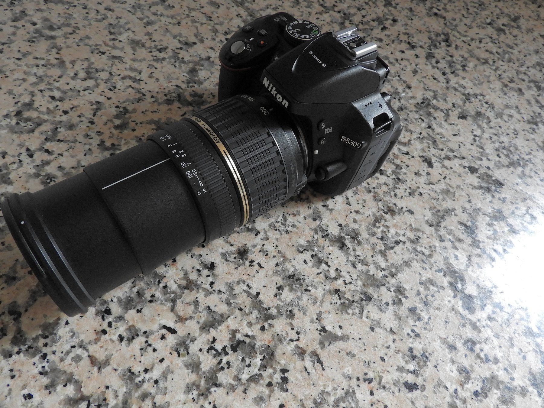 Nikon Kamera: NIKON D5300 mit Objektiv 18-200mm – Gebraucht aus Eglisau von EGLISAU1960 5