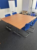 Auflösung Seminarraum - 8 x Besprechungstisch & 16 x Stuhl