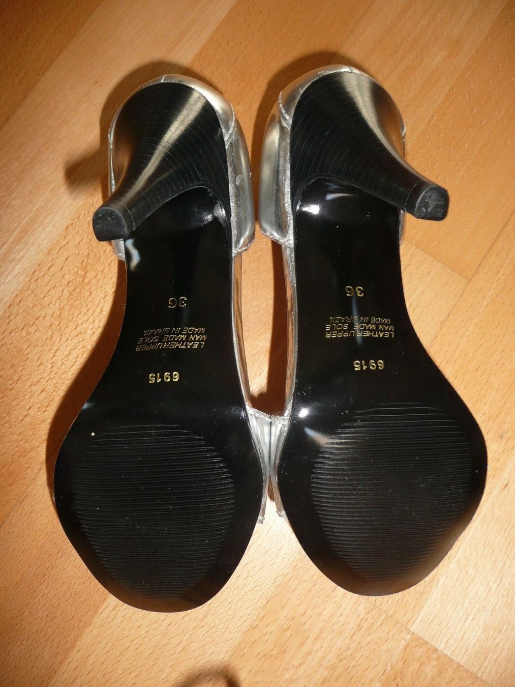 Damenschuhe: Neue silberne offene High Heels Grösse 36 – Neu (gemäss Beschreibung) aus Winkel von Flyhy2020 2