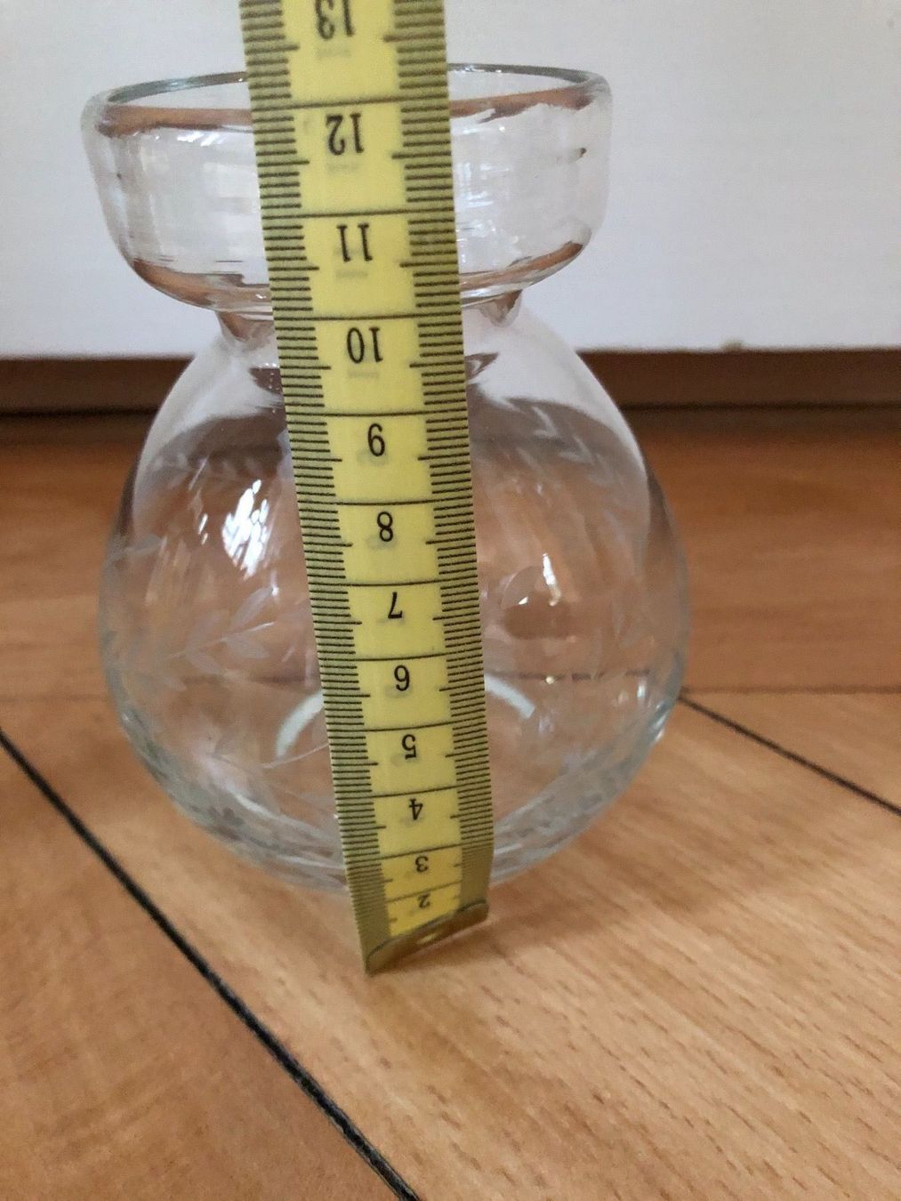Vasi & Recipienti: Glasvase mit floralem Schliff – Usato da Zürich venduto da MakasoZH 3