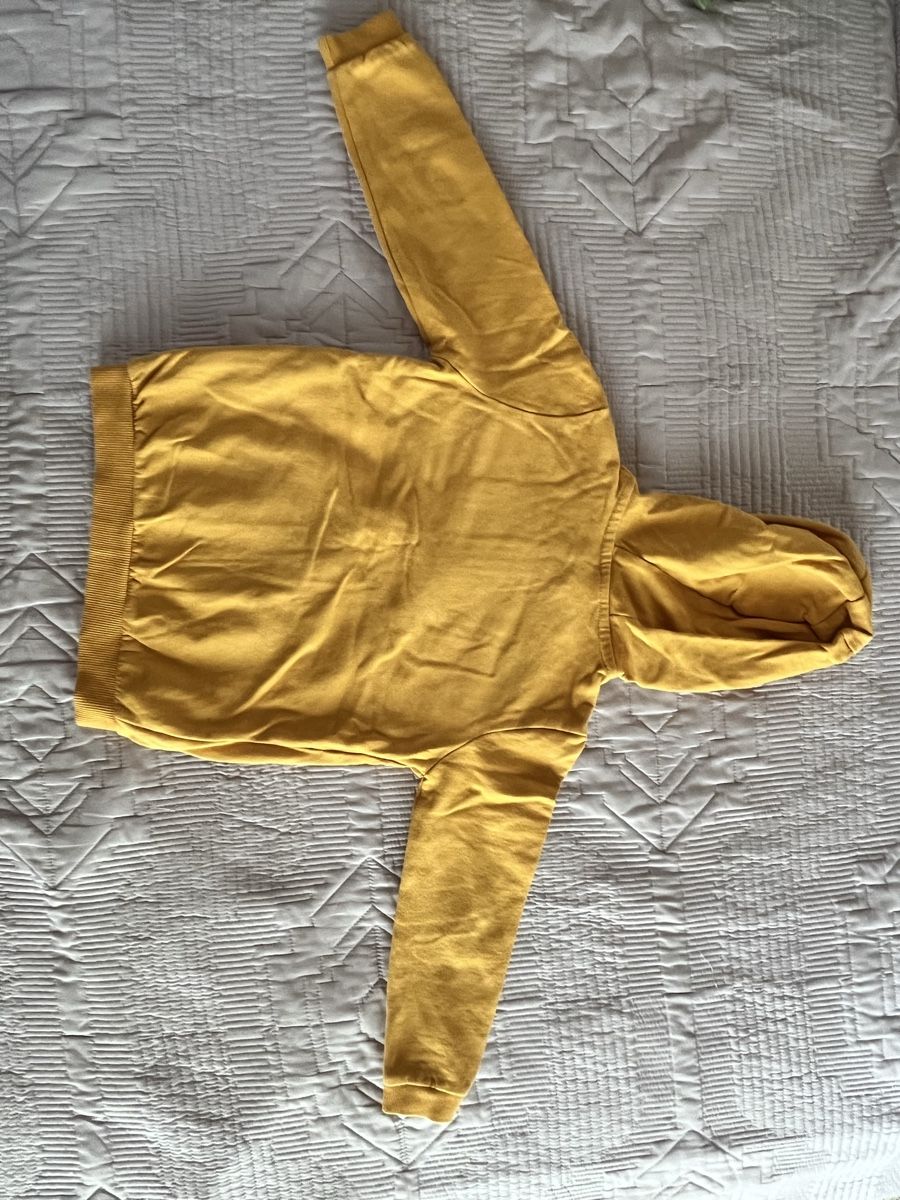 H&M Maglioni & Felpe: Fünf Gr.104/110 gebrauchte Pullover ohne Flecken  – Usato da Wettingen venduto da epe_9vbf 2