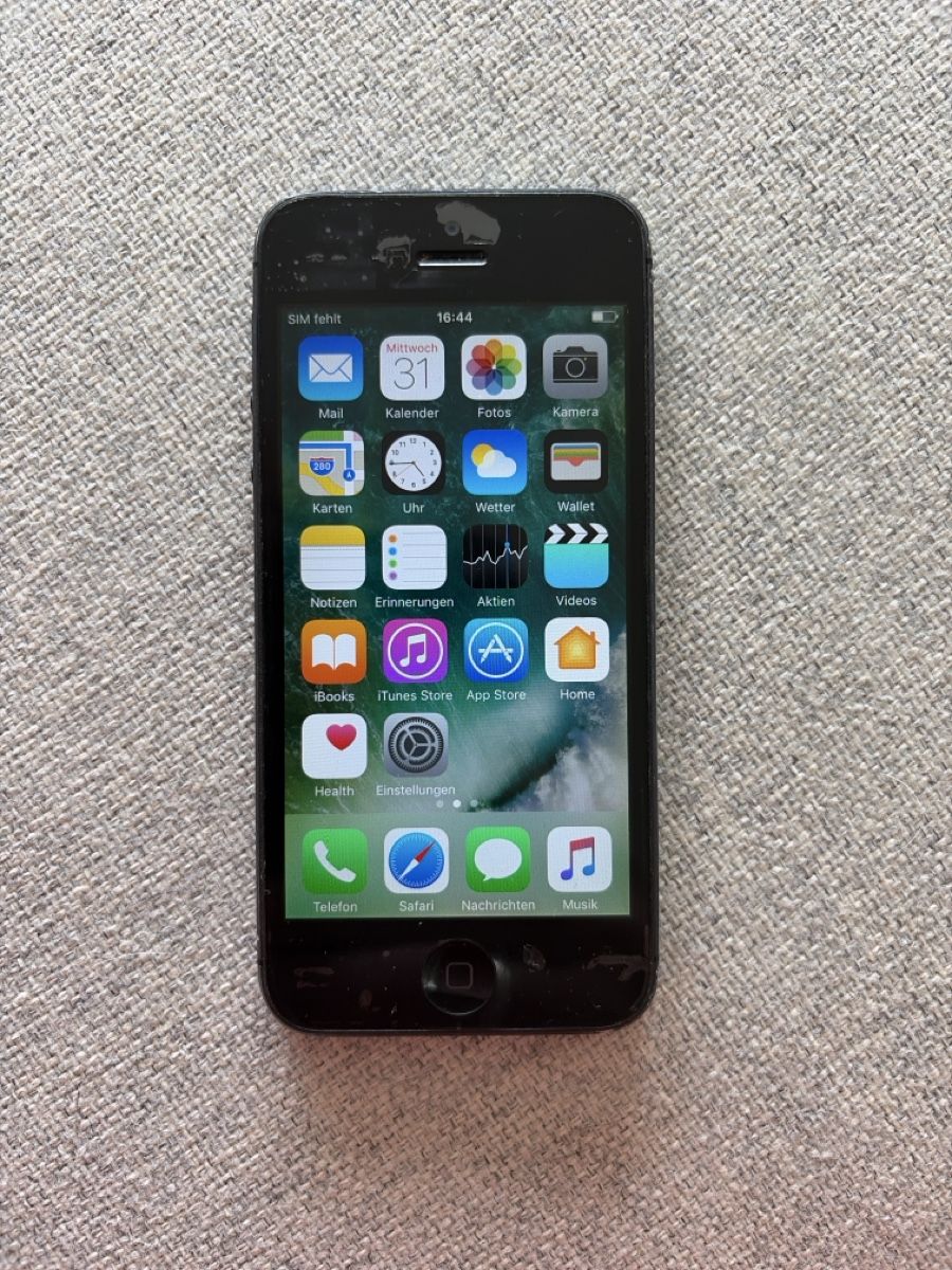 Apple Telefoni cellulari / Smartphones: IPhone alt – Difettoso da GÜMLIGEN venduto da DJ-Jana