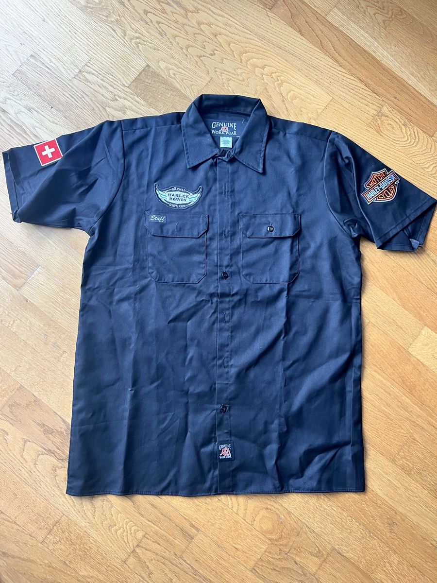 Harley-Davidson Camicie: Harley Davidson / Harley Heaven Kurzarmhemd Gr. L – Usato da Birmenstorf AG venduto da adr_p99l