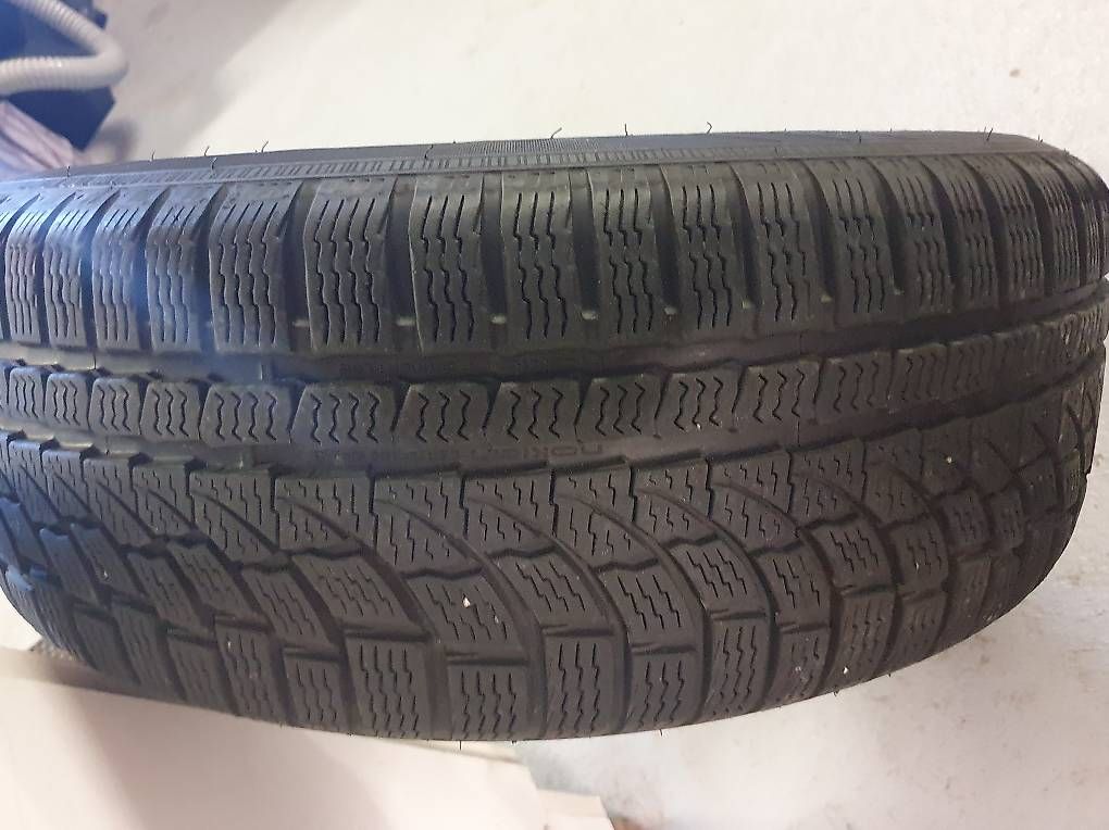 Pneumatici & Ruote complete: 4 gomme invernali e cerchi in lega – Usato da Bellinzona venduto da oma_9dyq 2