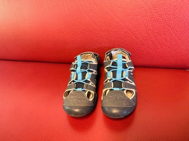 Geox Chaussures garçon: Sandalen Geox 33 – D'occasion à Lömmenschwil par classico01 1