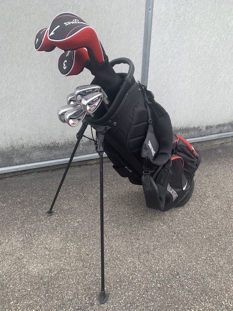 Spalding Schläger & Sets: Golftasche mit Schlägerset – Gebraucht aus Münsingen von  1