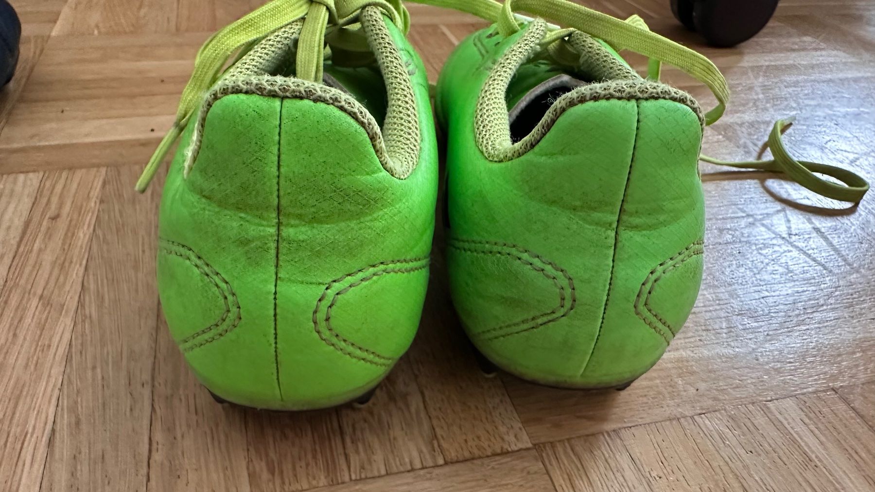 Adidas Scarpe per ragazzi: Fussballschuhe adidas Grösse 32 – Usato da Schönenbuch venduto da marisli80 2