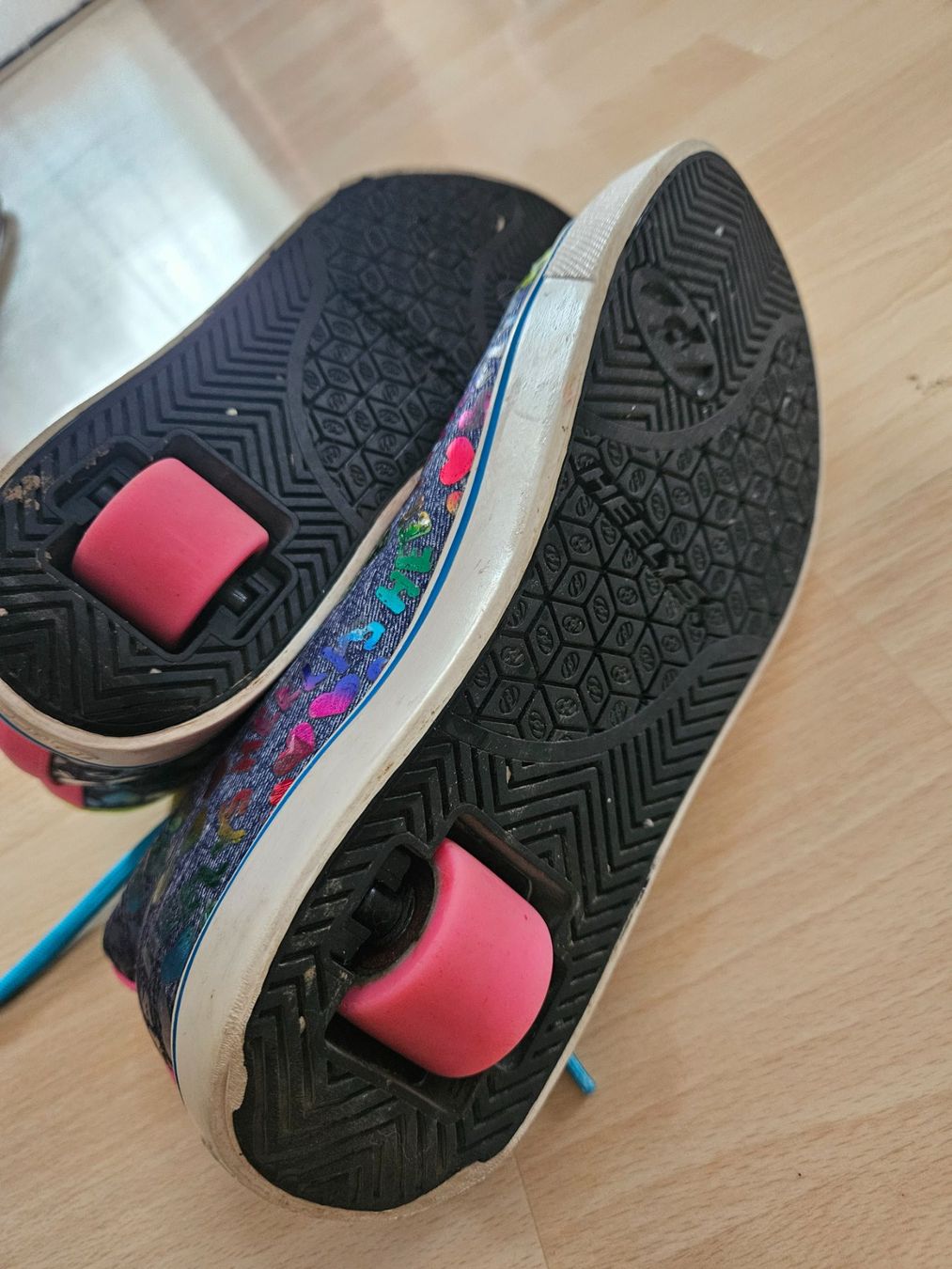 Pattini in linea & Pattini a rotelle: Heelys Gr. 38 – Usato da Engelburg venduto da ynnoc19 2