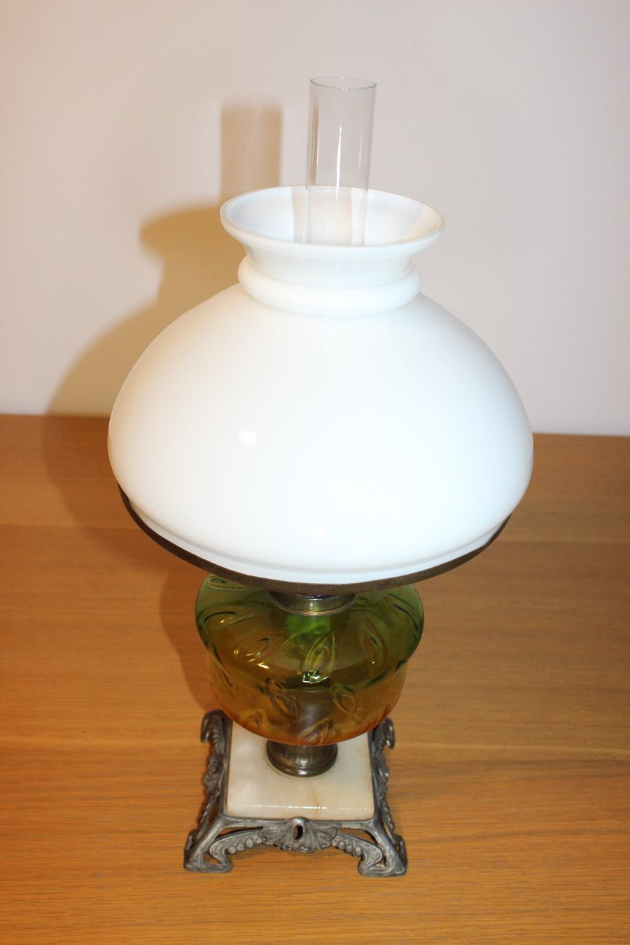 Lampade: Petroleum-Tischlampe – Usato da Basel venduto da Mila_Graf 2