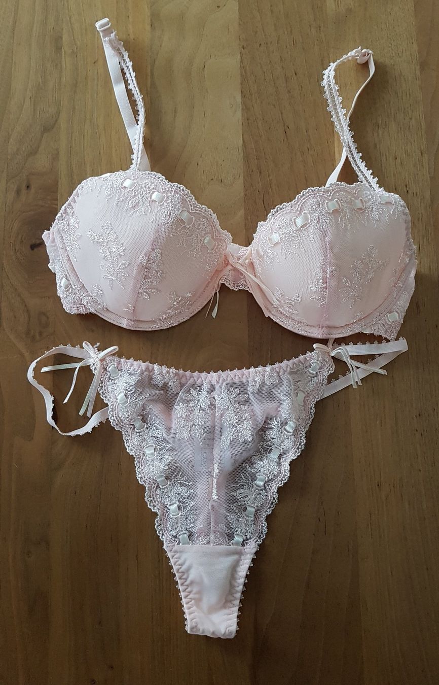 Altra biancheria intima: BH Set NEU Gr. 75 B inkl. Hämdchen – Nuovo (secondo la descrizione) da Emmen venduto da Huwimark 1