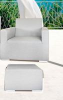 Sessel und Hocker Sunbrella hellgrau