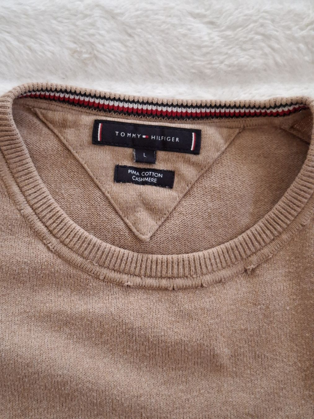 Tommy Hilfiger Maglioni & Felpe: Pull Tommy Hilfiger homme taille L - beige – Usato da Renens VD venduto da ser_j2fn 2