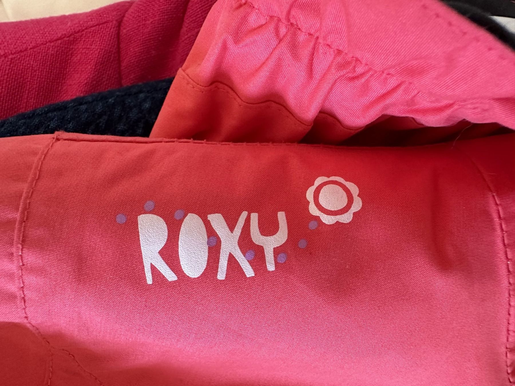Roxy Giacche & Cappotti: Roxy Mädchen Winterjacke Grösse 10/M – Usato da Thalwil venduto da Maricortin 4