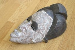 Afrikanische Kult-Maske, alt, Kamerun