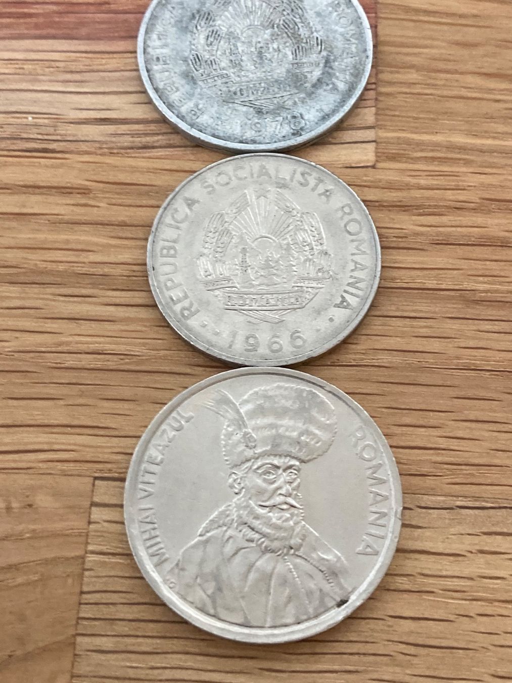 Tutti le monete: Trois pièces de Roumanie – Usato da Villars-sur-Glâne venduto da Graca03 4