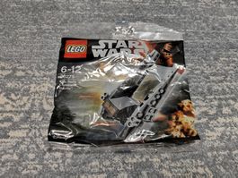 Lego Star Wars 30279 STAR WARS Kylo Rens Command Shuttle