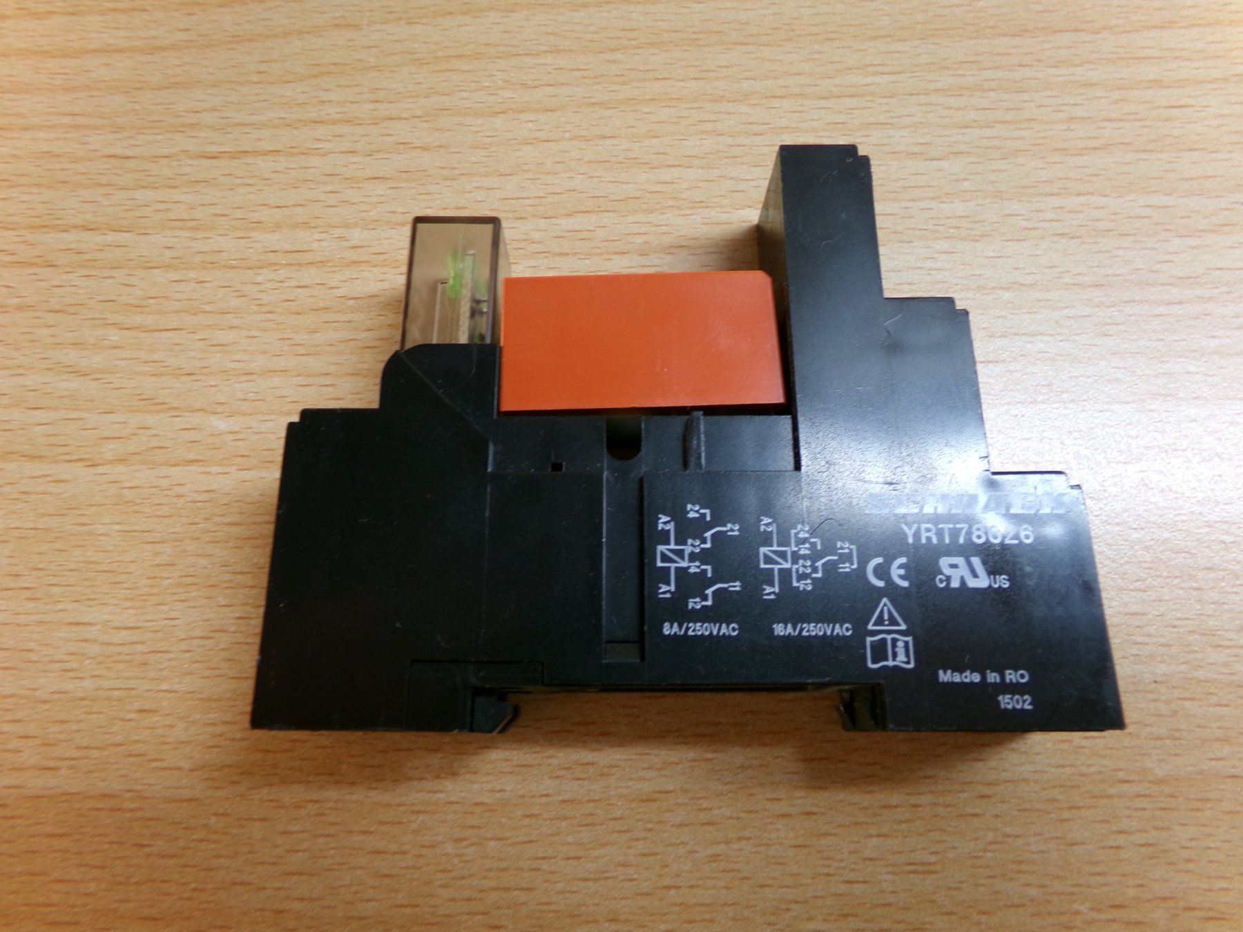 Elektronikbauteile: Relais 24VDC 2 Umschalt Schrack – Gebraucht aus Hombrechtikon von Maloev17