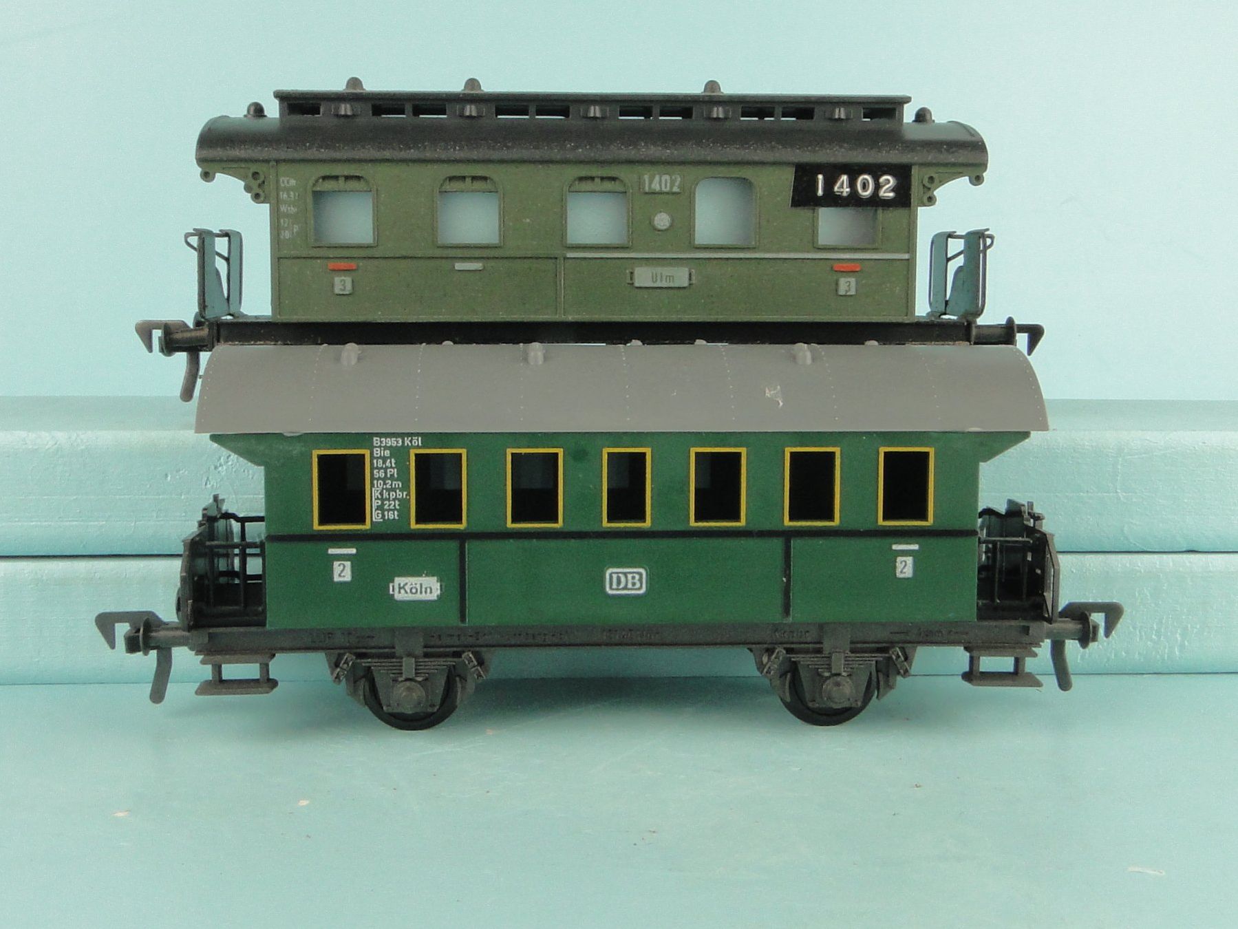 Fleischmann Modelleisenbahnen: Fleischmann 3 X Länderbahn  Wagen – Gebraucht aus Bülach von cann11 4