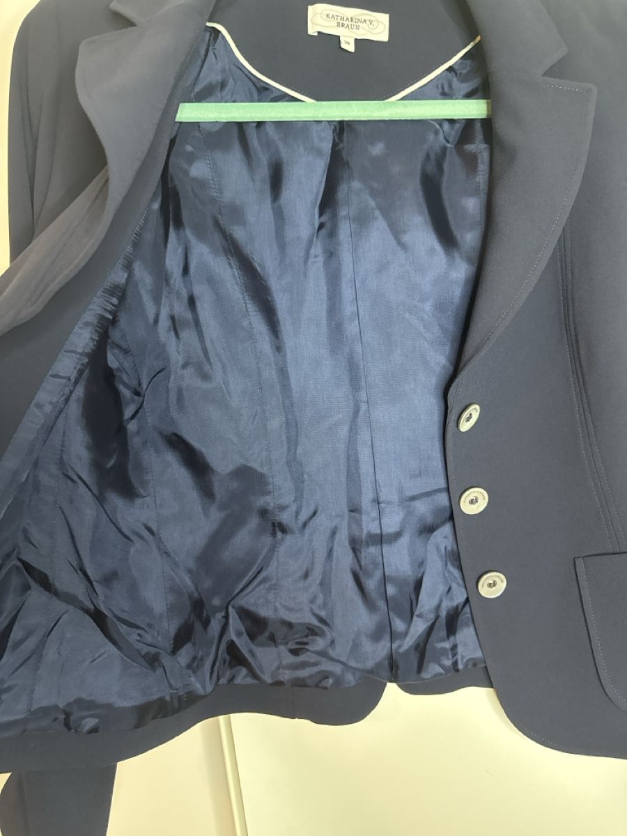 Giacche: Katharina V. Braun - Navy Blue Blaser – Usato da Effretikon venduto da lio_gjr8 5