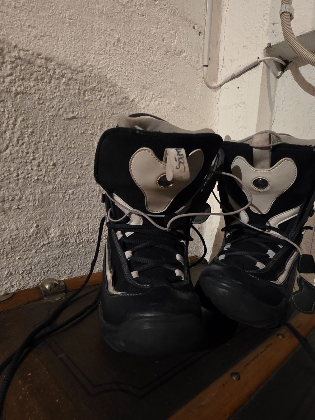 Snowboard Nitro Scarpe da uomo: Snowboard Schuhe Gr. 38 – Usato da Zürich venduto da Mira1233 1