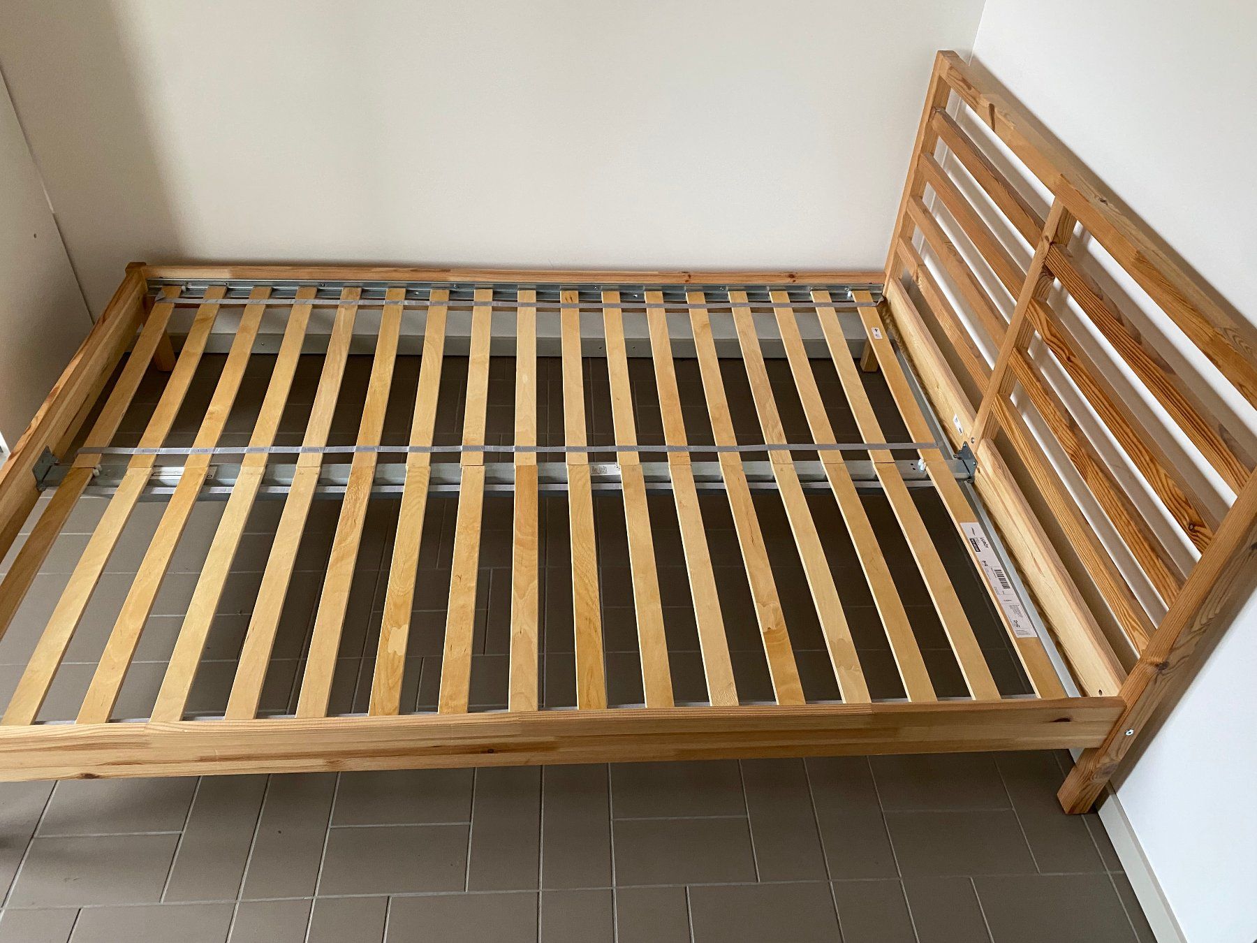 Ikea Letti: Bettgestell Holz (IKEA TARVA) – Usato da Schlieren venduto da tan_z2jv 1