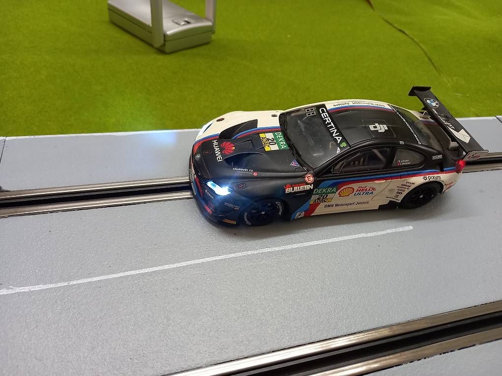 Carrera Piste: Carrera Digital 132 BMW M6 GT3 – Usato da Langenthal venduto da noa_9wcy 2