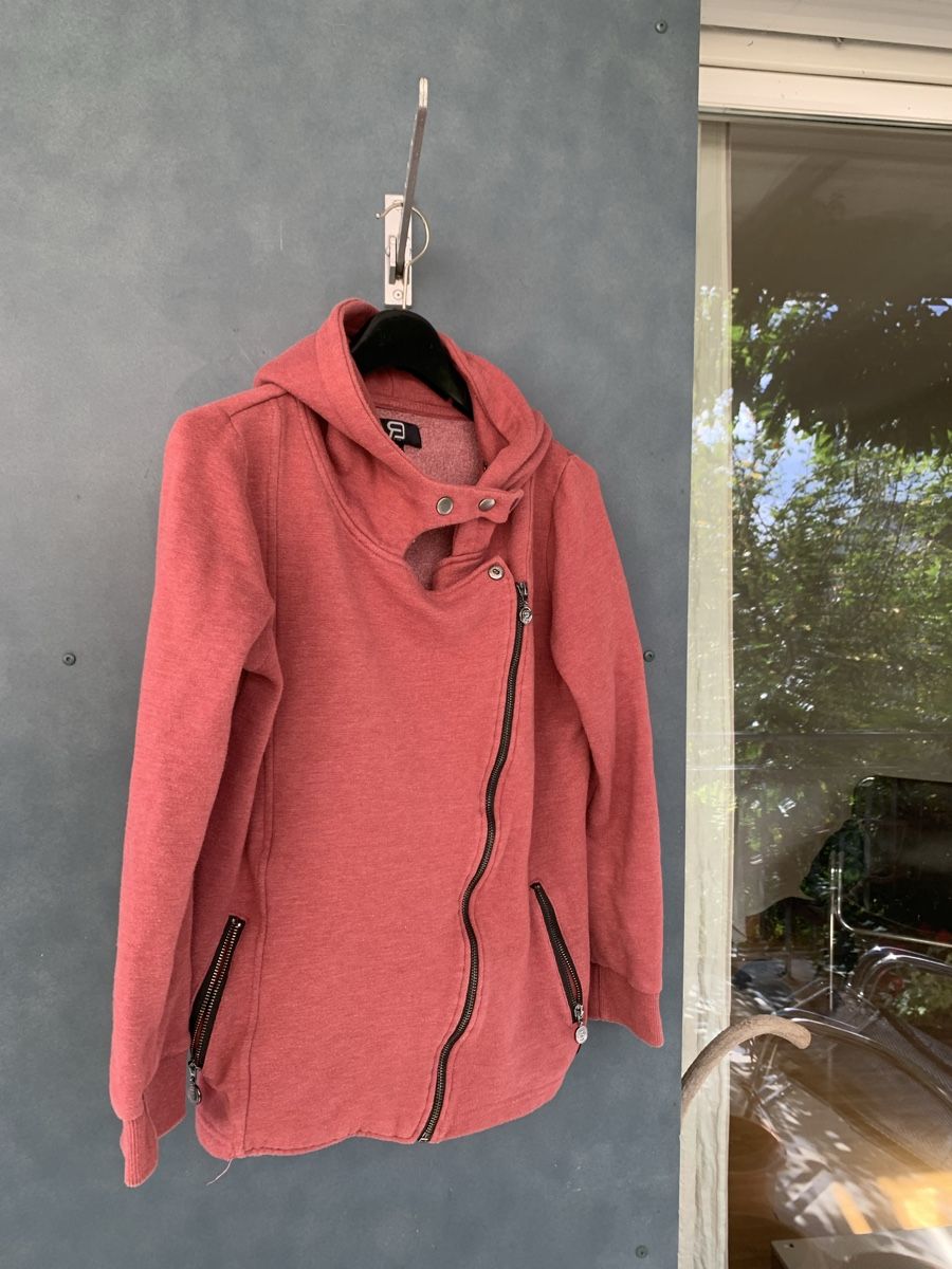 Pulls & Sweat-shirts: Pullover, Gr.M – D'occasion à Uster par Flummi 4