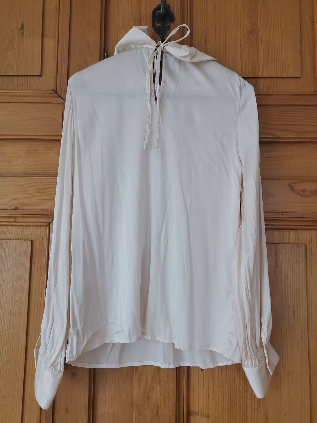 Camicette: Blubianco, Milano, Seidenbluse  – Usato da Uerikon venduto da pink_flamingo 2