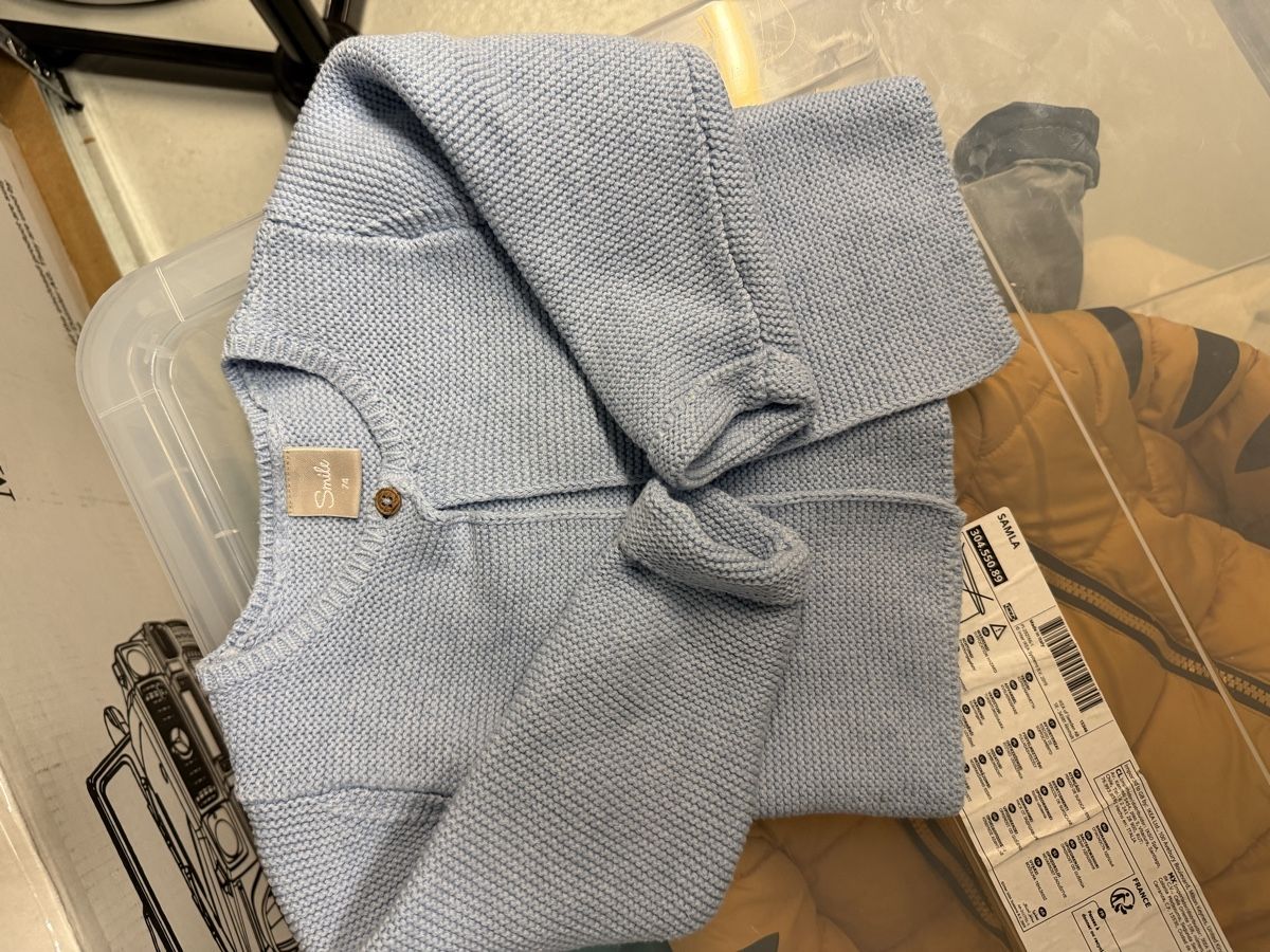 Lotti & Set di vestiti: Kinderkleidung und Schuhen  – Usato da Au ZH venduto da Ssamkova 4