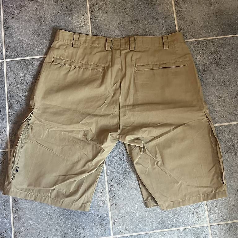 Pantaloni: Fjallraven Shorts hellbraun Grösse 54 – Usato da Kloten venduto da giu_h9nm 1